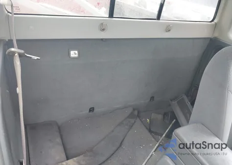 2004 Nissan Frontier Xe-V6 z USA, uszkodzony, nr VIN 1N6ED26Y14C463186